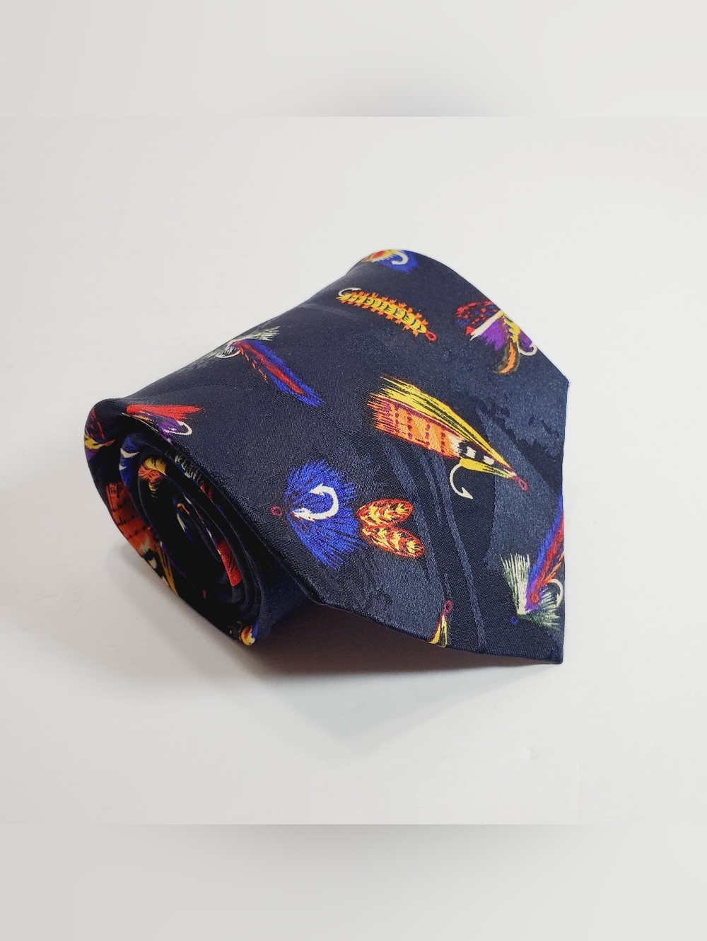 Surrey Multicolor Fly Fishing Lure Theme Men's Neck Tie 55x3.75"